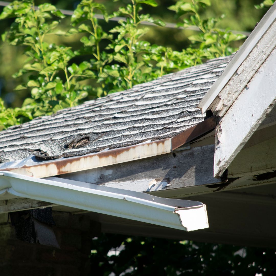 damaged gutter